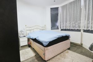 Photo 11- click for photo gallery
